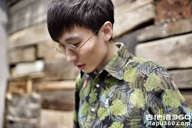 马雨阳《前方》吉他谱 G调弹唱谱 前方六线谱