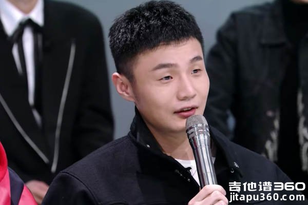 我看着你的时候吉他谱 李荣浩 D调弹唱谱 图片谱